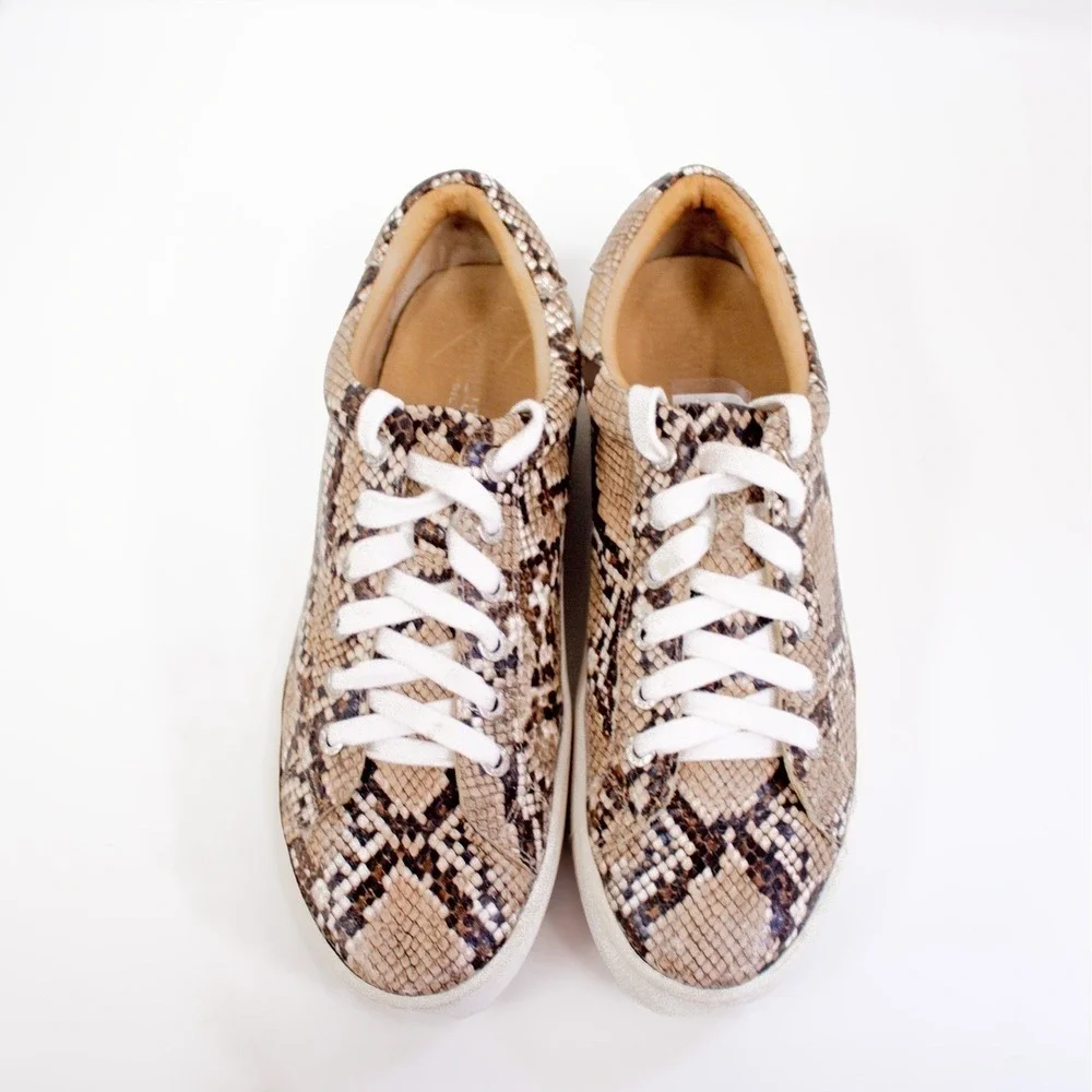 J/Slides Hilton Leather Sneakers Women's Size 8.5- Casual Chic, Urban, Platform